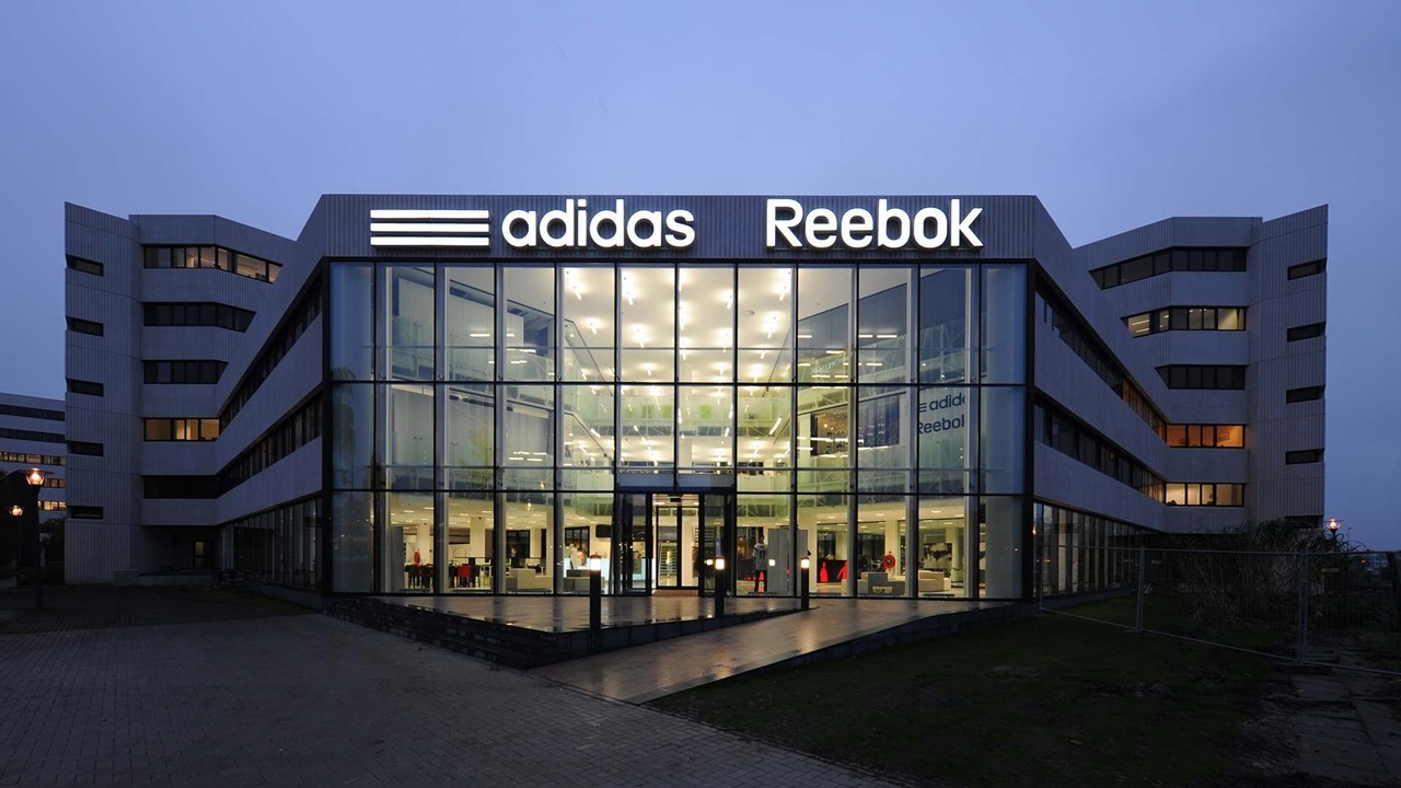 Adidas, Reebok'un satış sürecini başlattı