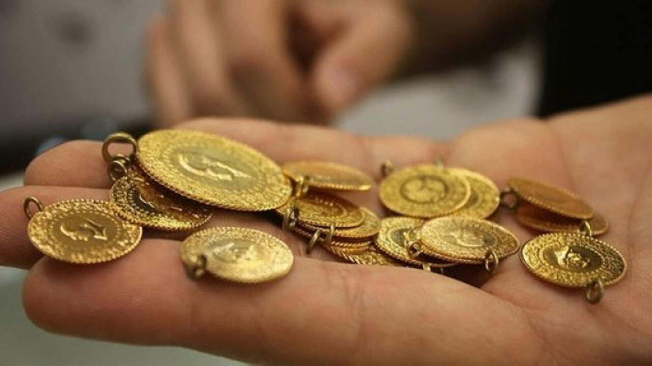 Altının gram fiyatı 1.043 lira seviyesinden işlem görüyor