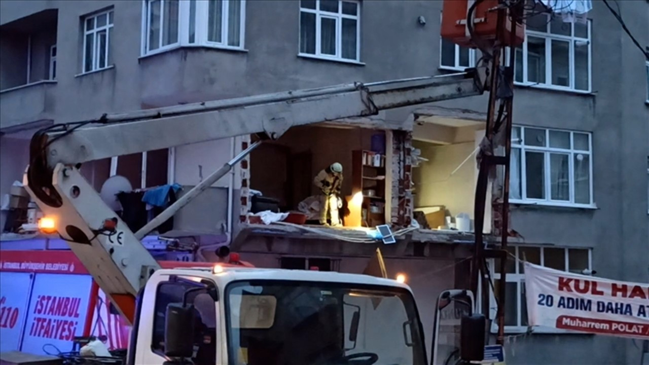 İstanbul Gaziosmanpaşa'da bir binada patlama meydana geldi
