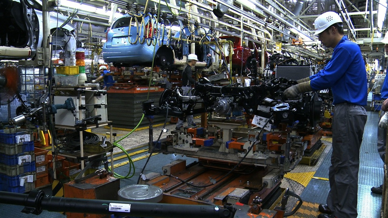 Nissan fabrikalarında üretime 'çip' arası