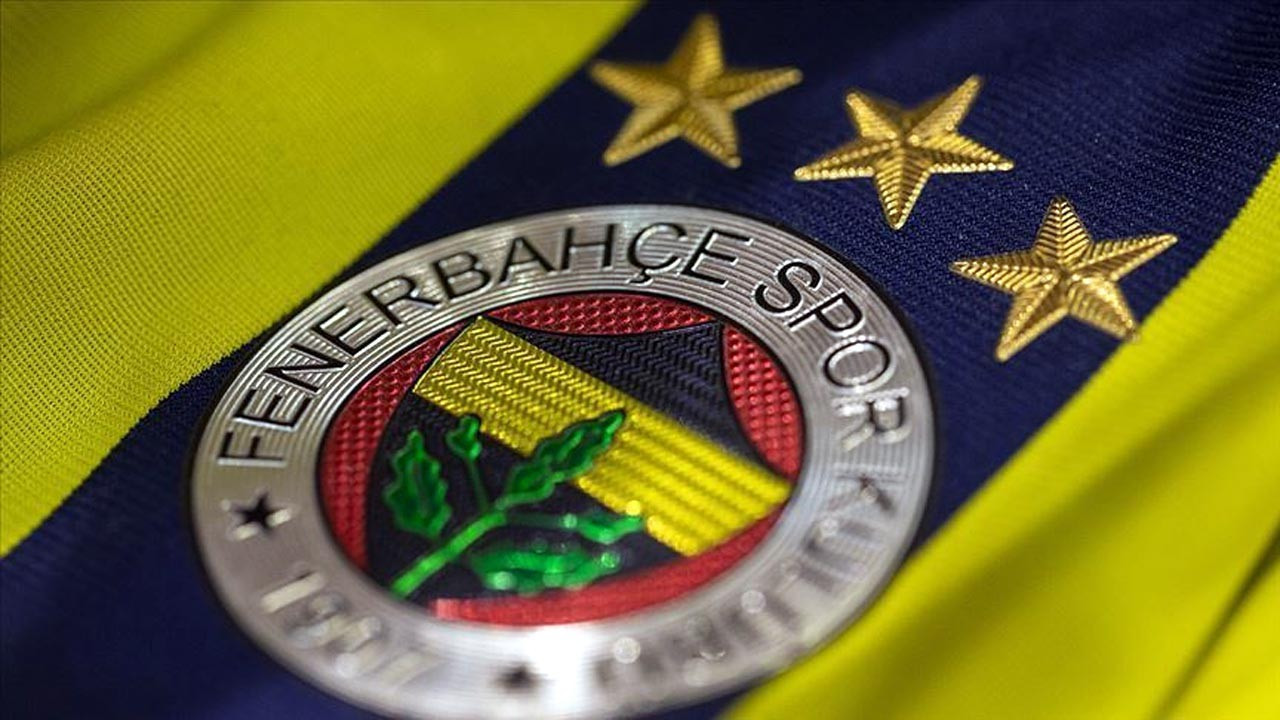 Fenerbahçe'de 3 kişinin COVID-19 testi pozitif çıktı