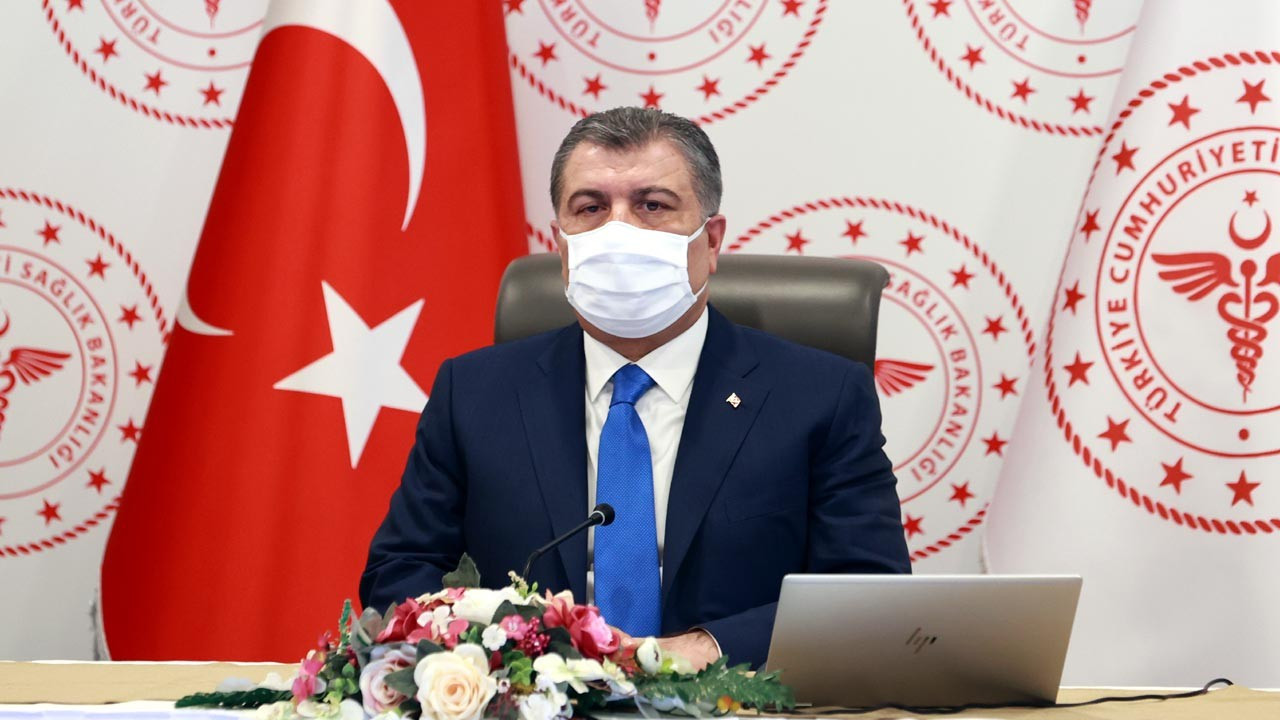 Bakan Koca: Kısıtlamaların kademeli olarak kalkacağı günlere ulaşıyoruz