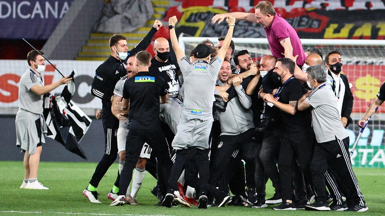 Süper Lig'in Şampiyonu Beşiktaş