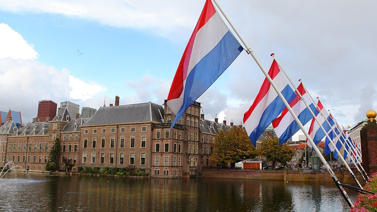 Hollanda'da 22 Kasım'da genel seçim yapılacak