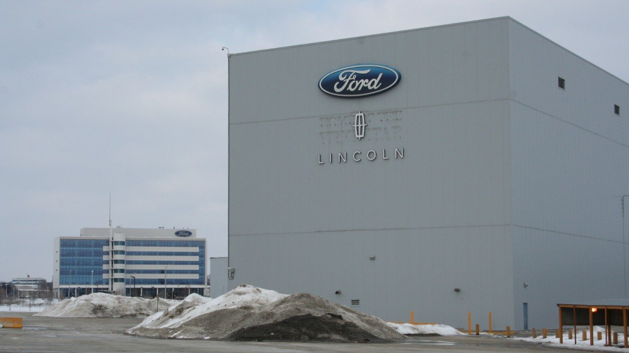 Ford, Almanya'daki fabrikası yatırımcıyla görüşmeleri kesti
