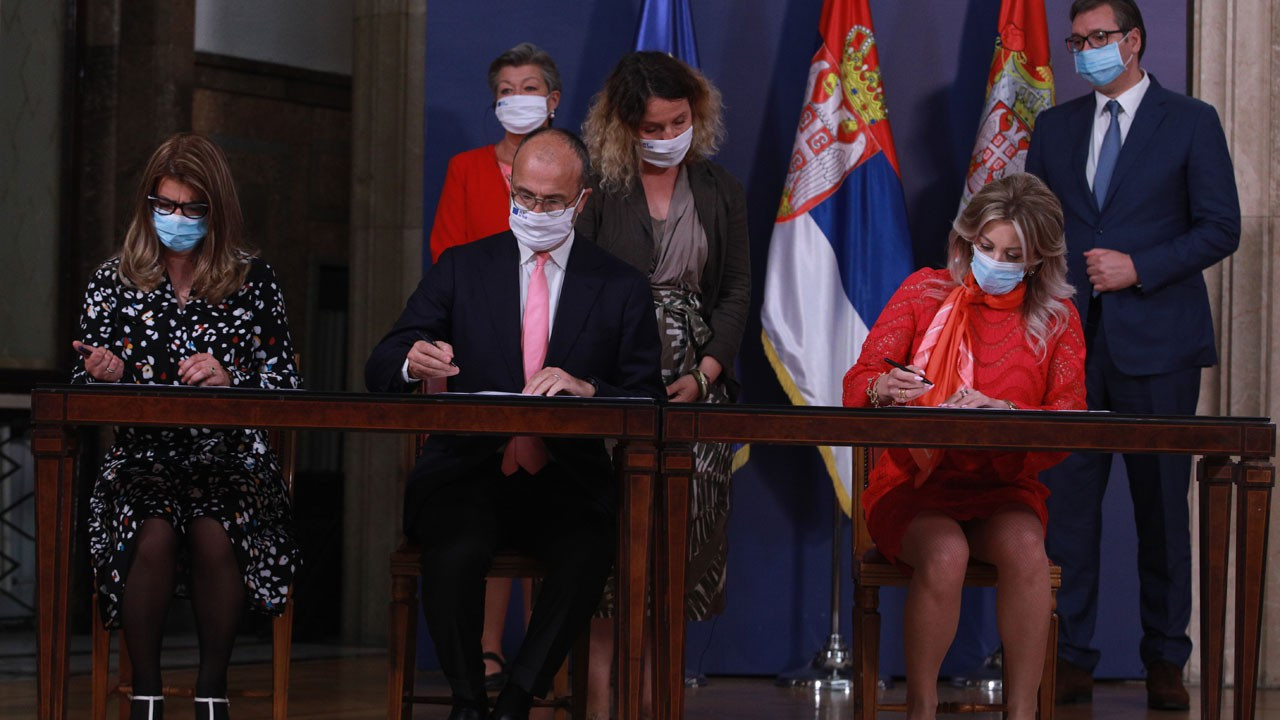 AB'den Sırbistan'a 2,5 milyon euroluk yardım
