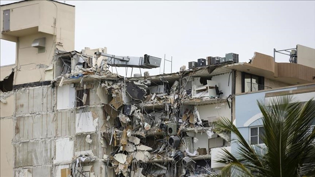 Miami'de çöken binada ölenlerin sayısı 10'a çıktı
