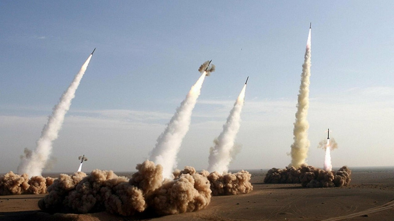 İran'dan İsrail'e saldırı yanıtı
