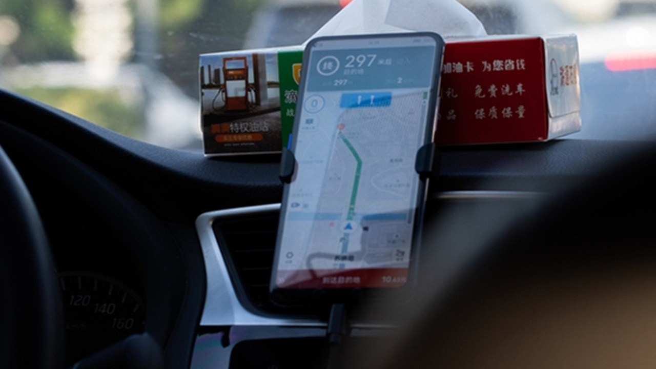Çin’den mobil taksi şirketlerine ‘rekabet’ uyarısı
