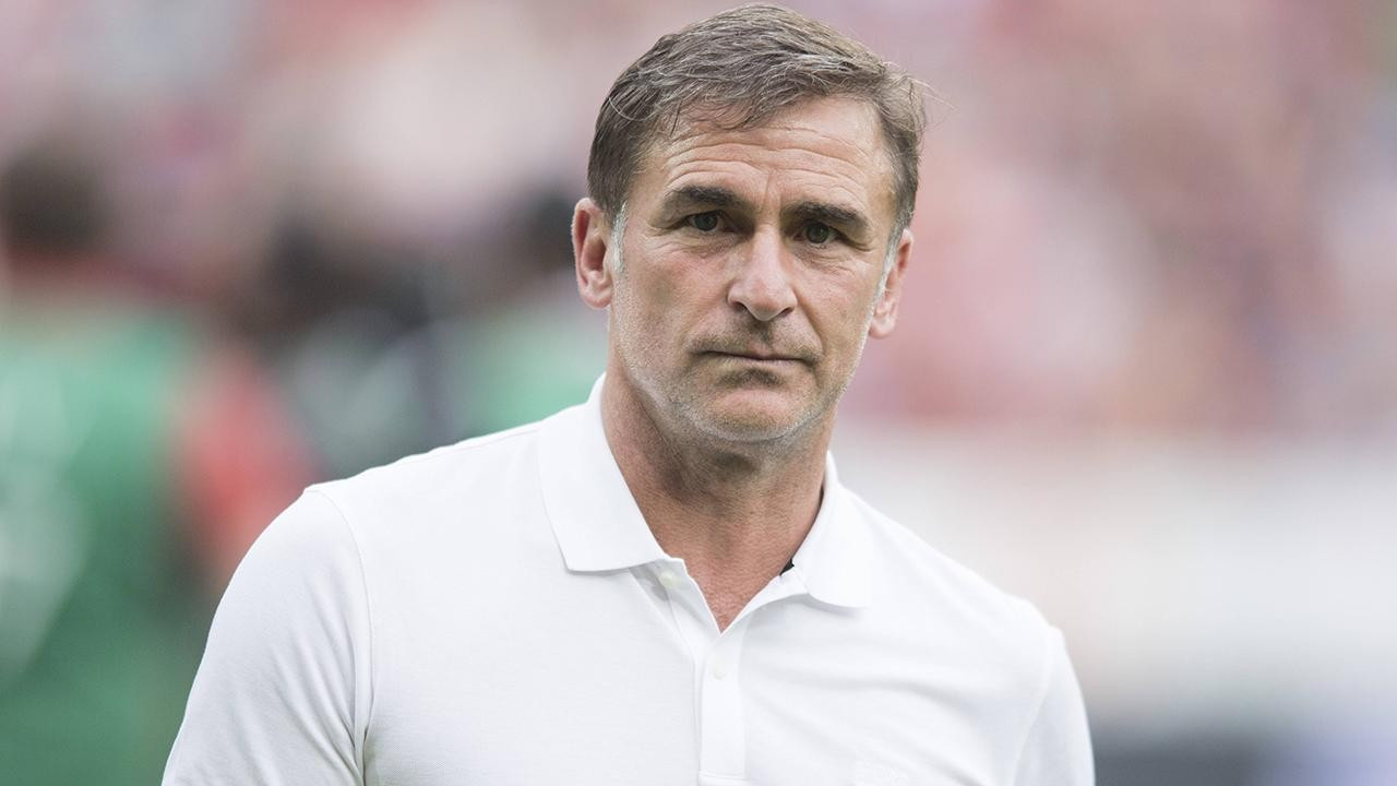 Stefan Kuntz kimdir?