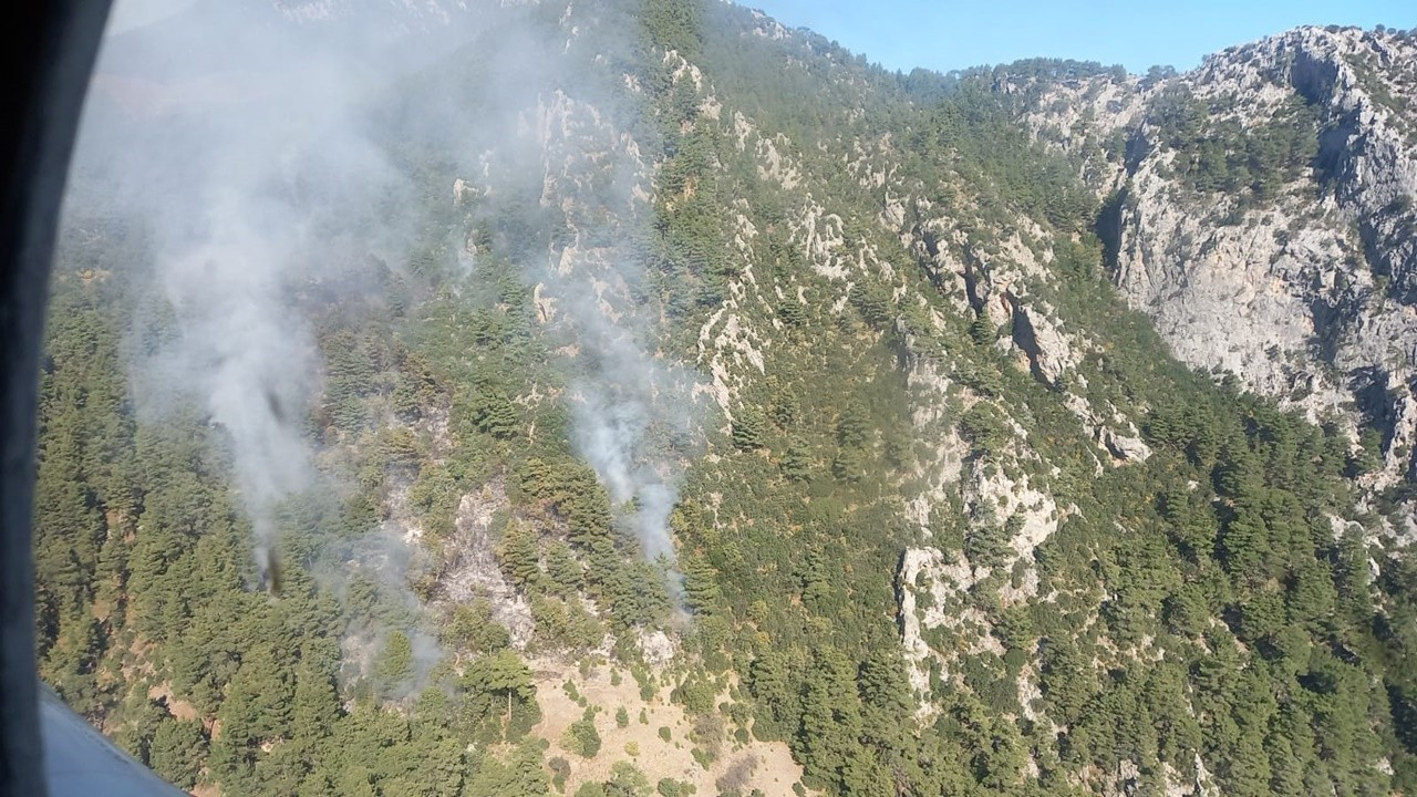 Antalya'da orman yangını
