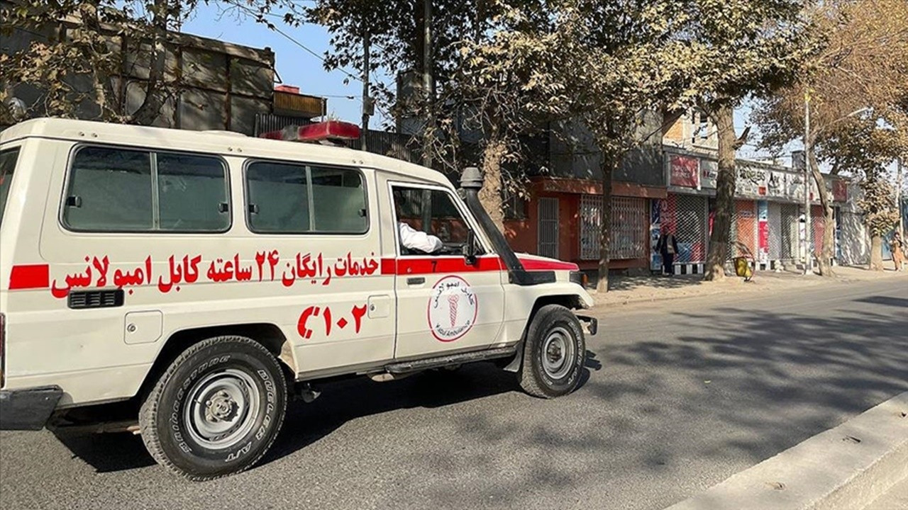 Kabil'de Dışişleri Bakanlığı'nda patlama