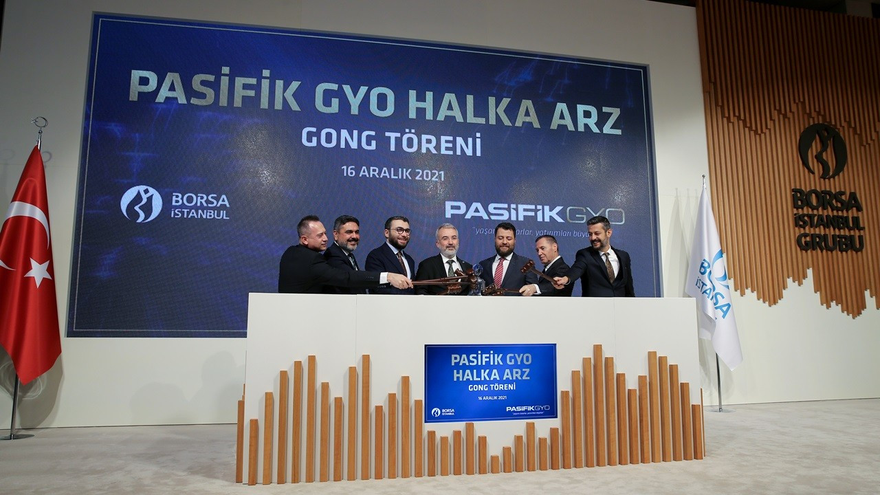 Gong, Pasifik GYO için çaldı