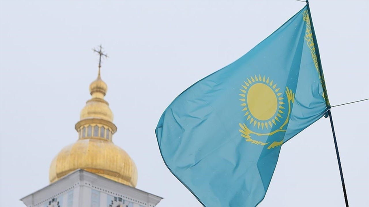 Çin'den Kazakistan'a Kuşak ve Yol Girişimi teklifi