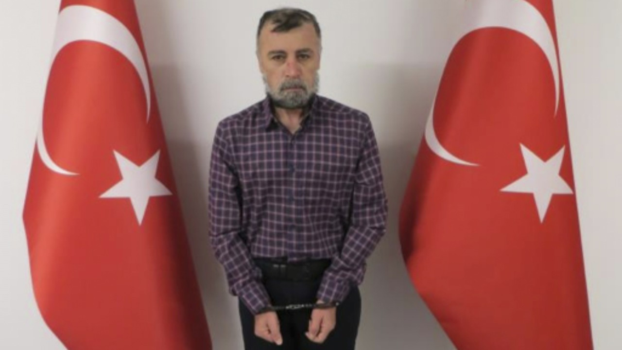 Necip Hablemitoğlu suikastinin katil zanlısı Bozkır, Türkiye'ye getirildi