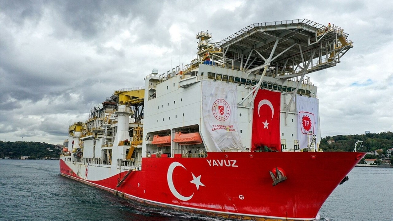 Yavuz sondaj gemisi Karadeniz'de göreve başlayacak