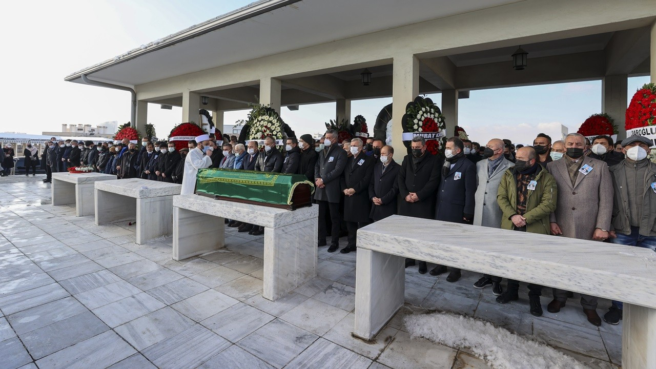 Özbek Saran için Ankara'da cenaze töreni düzenlendi