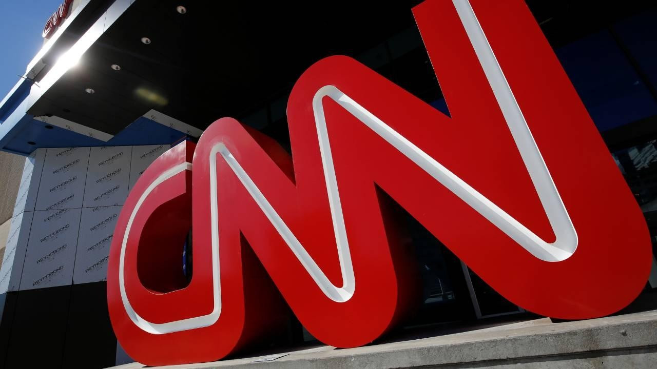 CNN, 1 ay önce açtığı CNN+'ı kapatıyor