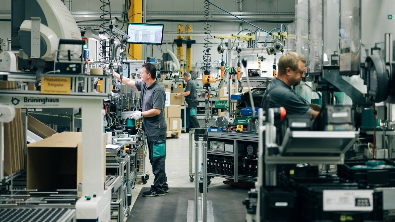 Almanya'nın sanayi üretimi geriledi