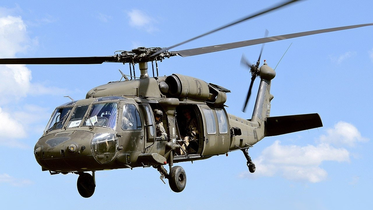 Filipinler 32 Black Hawk helikopteri satın alacak