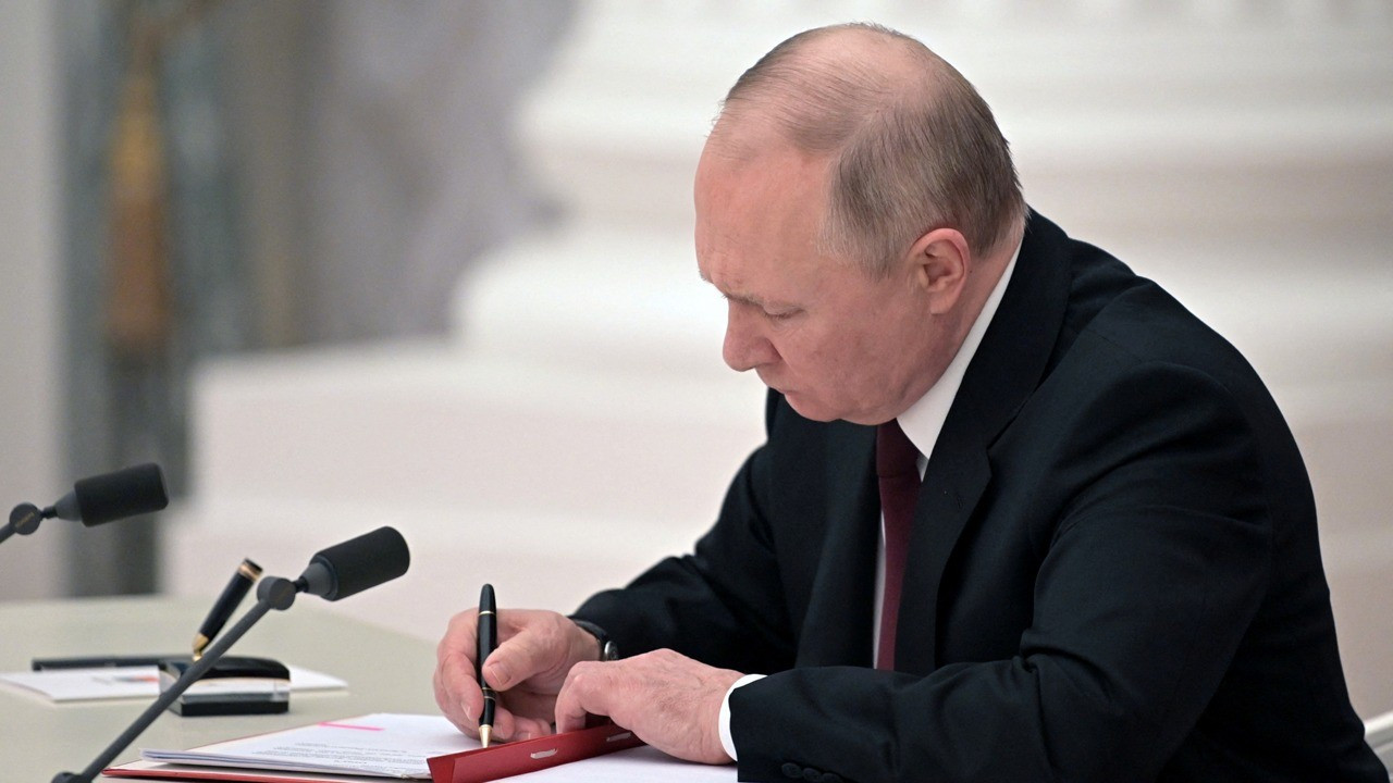 Putin Ukrayna'nın doğusunda operasyon emri verdi