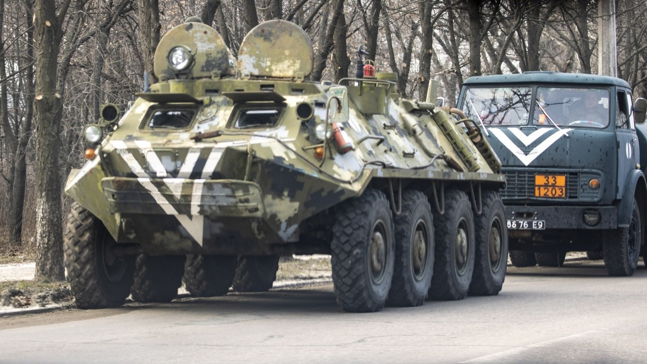 Rusya'dan Ukrayna'ya askeri müdahale: Çatışmalar 2. günde sürüyor