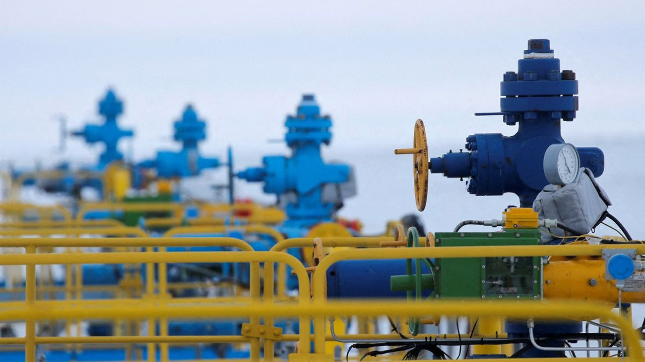 Ukrayna, Avrupa’ya giden Rus gazının sevkiyatını durduracak