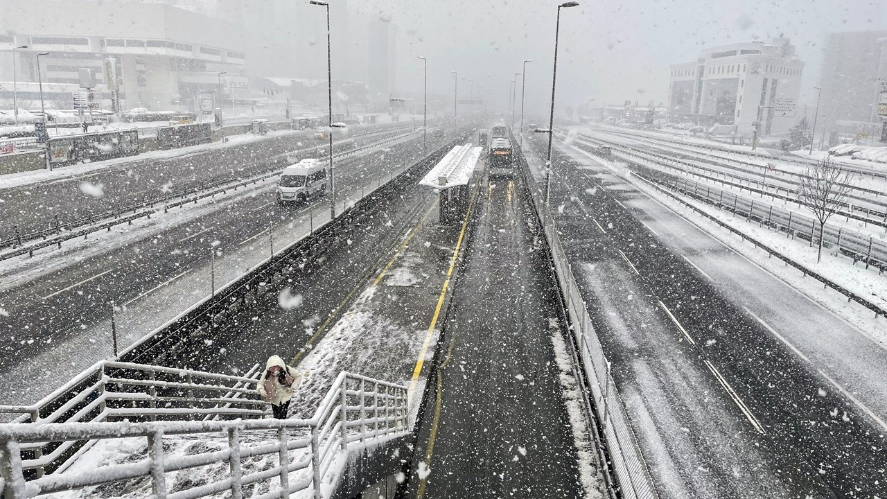 İstanbul kar yağışını bekliyor