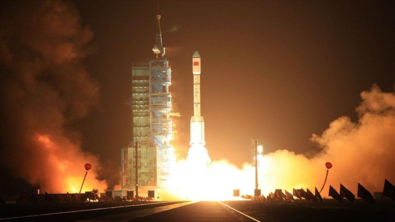 Çin, uzaya 5 adet JILIN-1 uydusu gönderdi