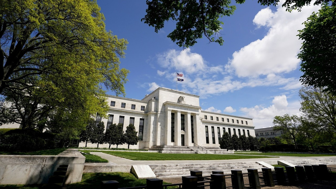 Fed faizi 75 baz puan artırdı
