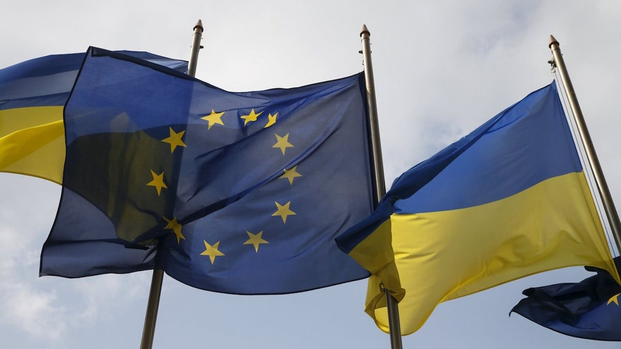 Ukrayna'ya 18 milyar avroluk kredi onaylandı