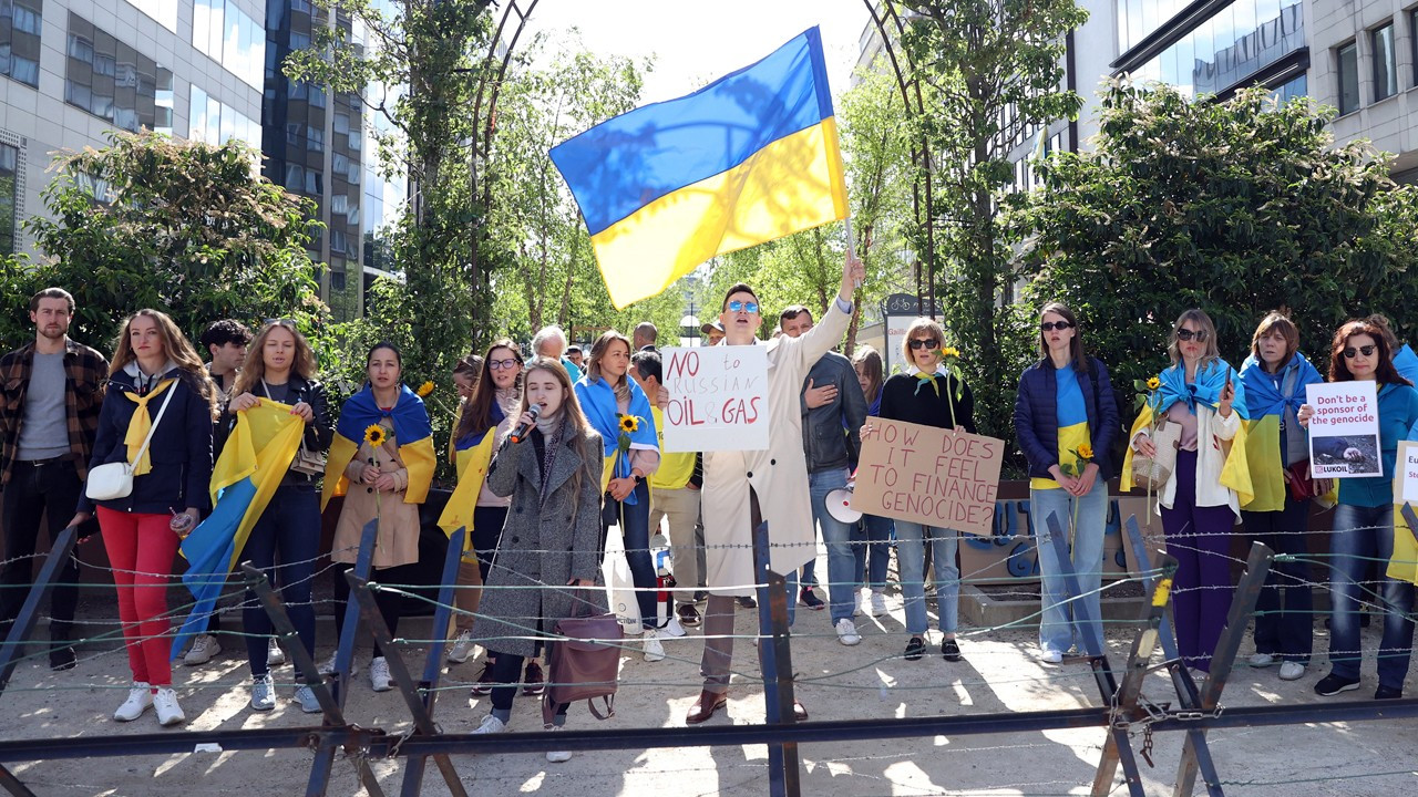 AB Liderler Zirvesi'nde Rusya protestosu