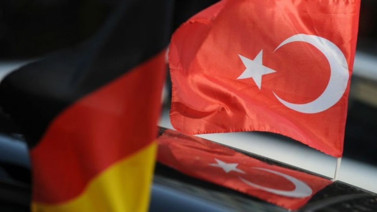 Almanya'dan Türkiye'ye destek