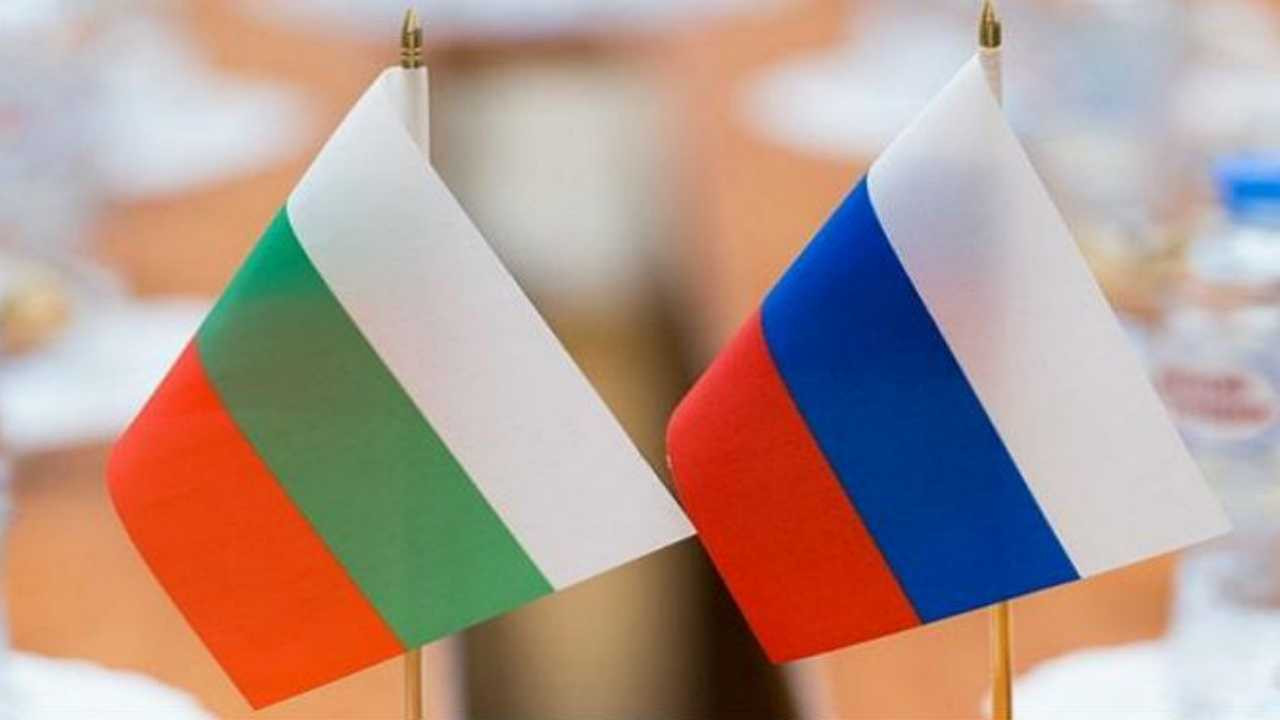 Bulgaristan'da Rus plakalarına yasak