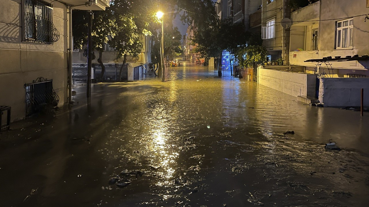 İstanbul Valiliği, su baskınları bilançosunu açıkladı