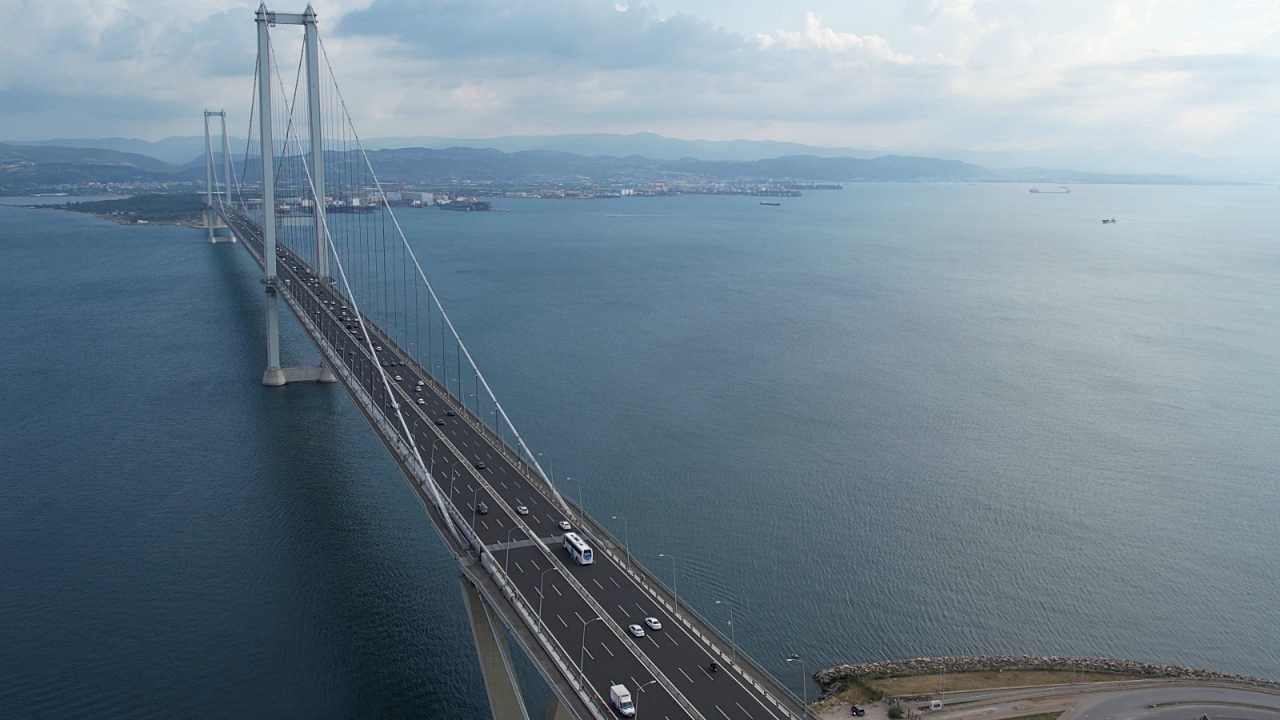 Ulaştırmadaki mega projeler Türkiye'nin çehresini değiştirdi