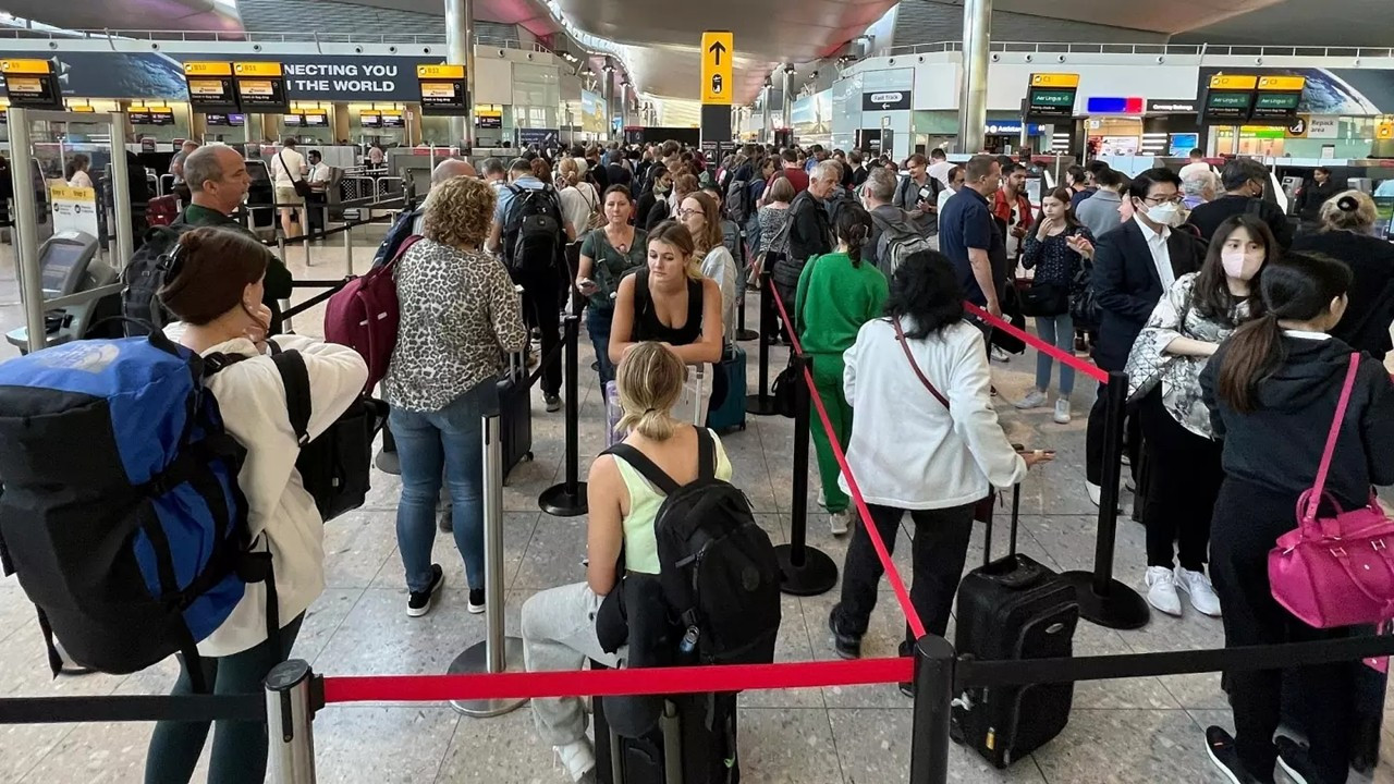 Avrupa havaalanlarında yolcu trafiği yüzde 247 arttı