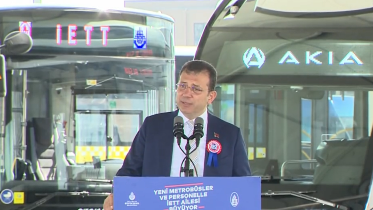 160 yeni metrobüs İETT filosuna katıldı