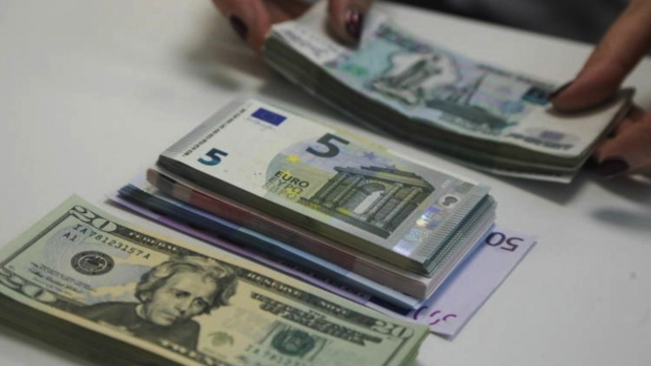 Rusya'dan dolar ve euroya yönelik ek tedbirler