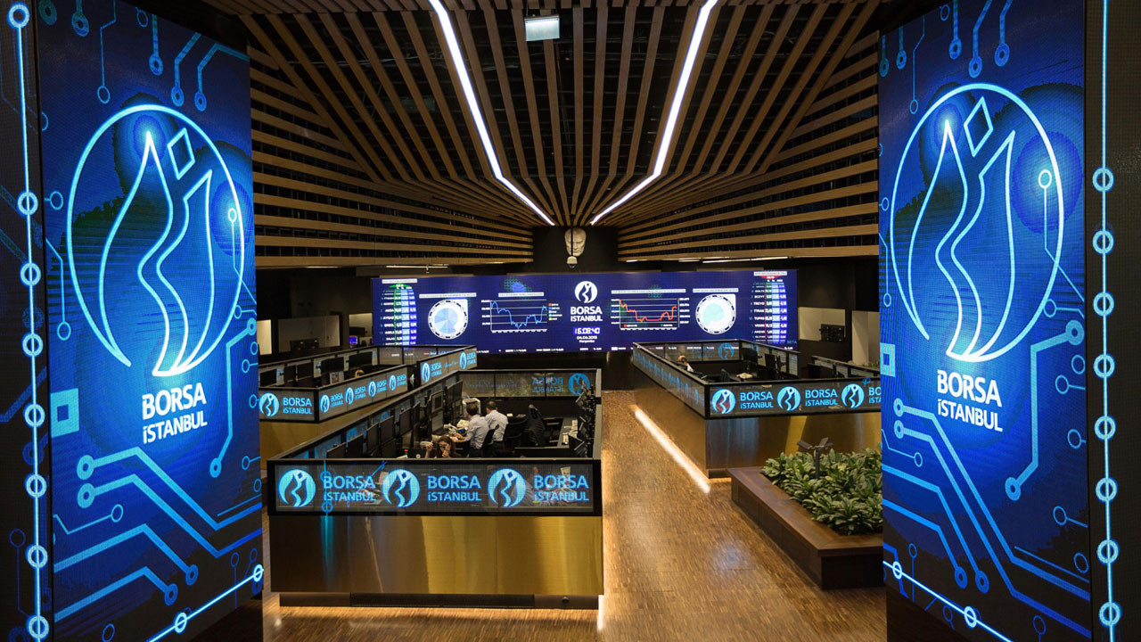 Borsa yeni haftaya rekorla başladı