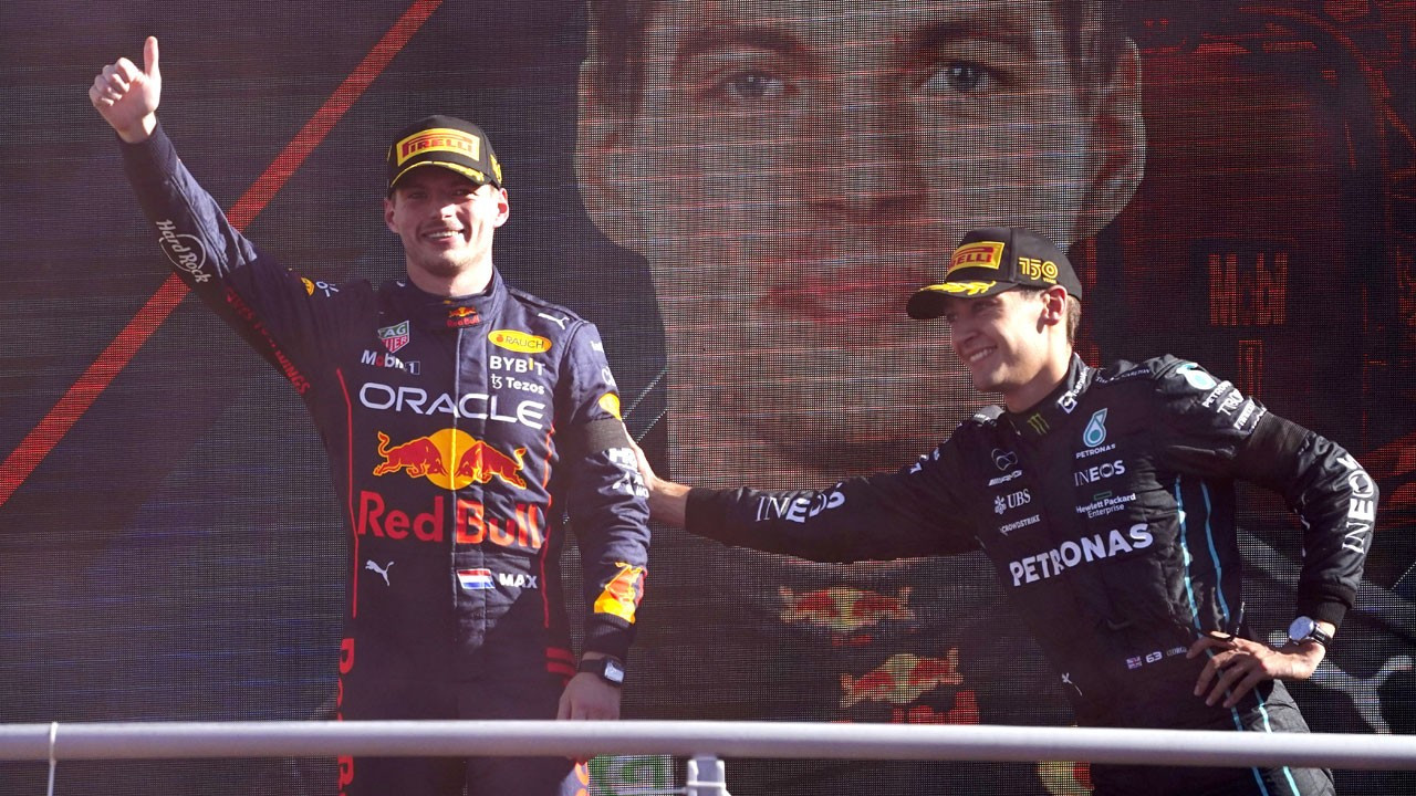 Verstappen, İtalya GP'sinde peş peşe 5. galibiyetini aldı
