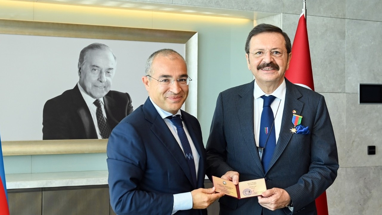 Hisarcıklıoğlu'na Azerbaycan ‘Dostluk Nişanı’