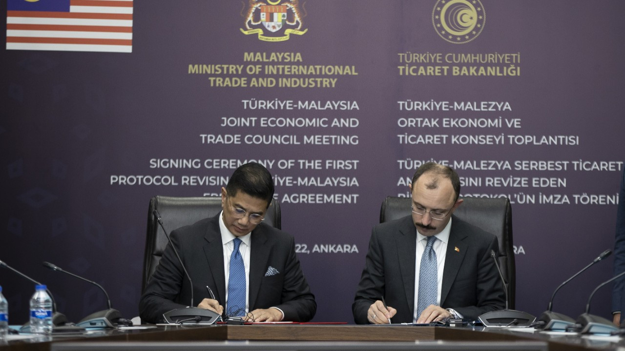 Türkiye ve Malezya Serbest Ticaret Anlaşması'nı revize eden protokolü imzaladı