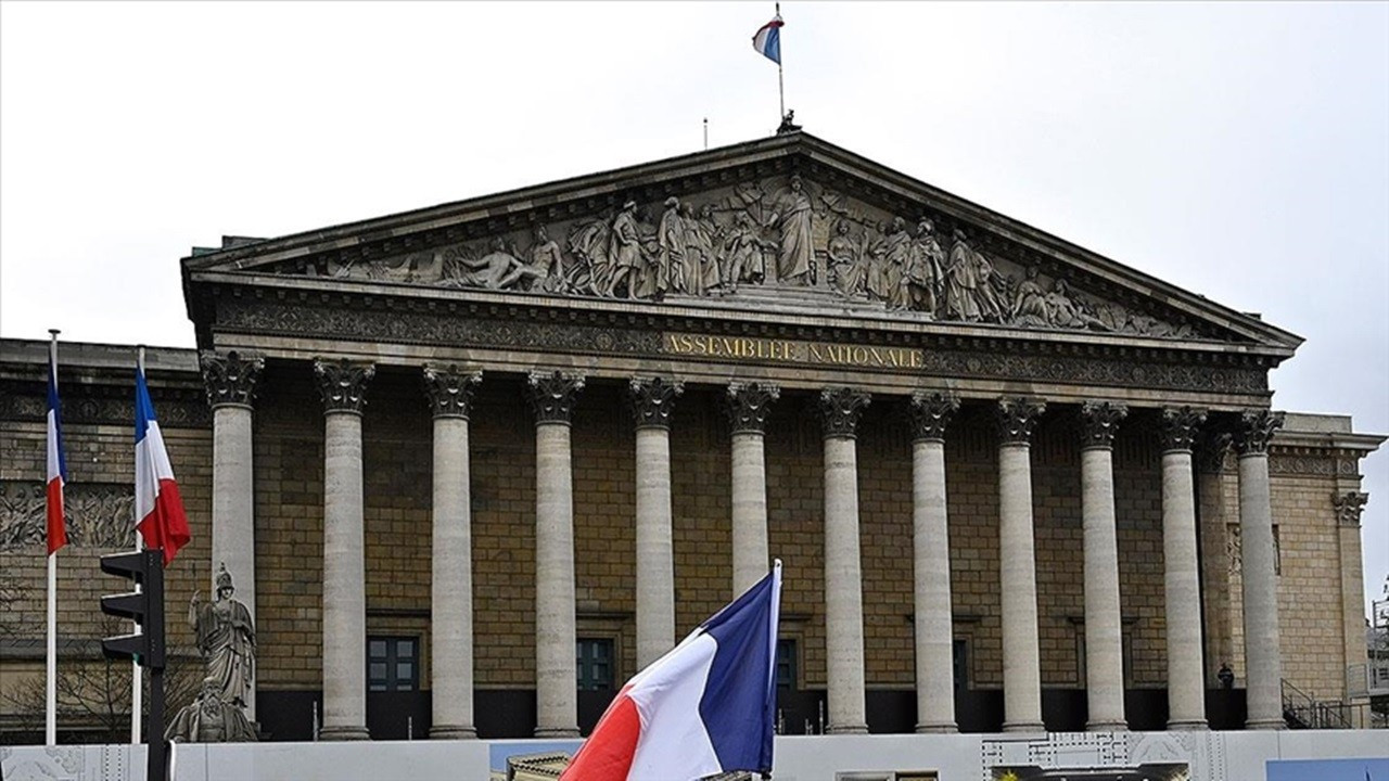 Fransa'da elektrik ve doğal gaz tüketimi tasarruf tedbirleriyle azaldı