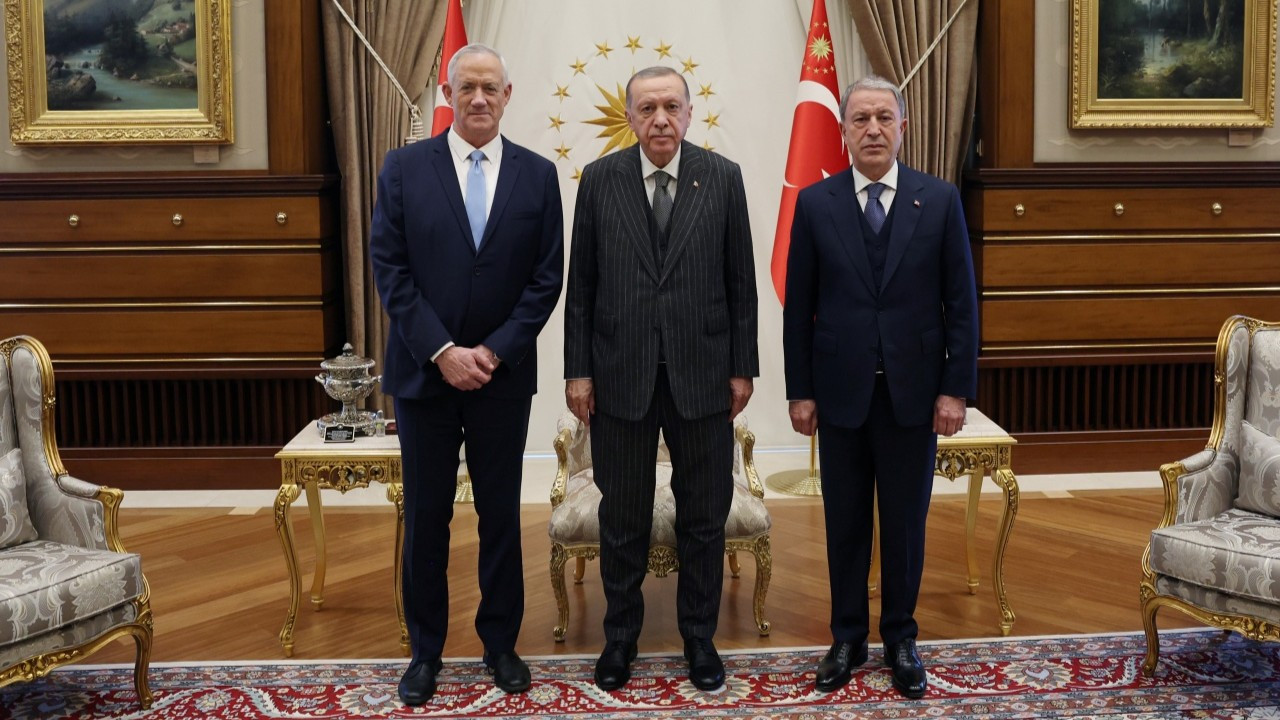 Erdoğan, Gantz ile görüştü