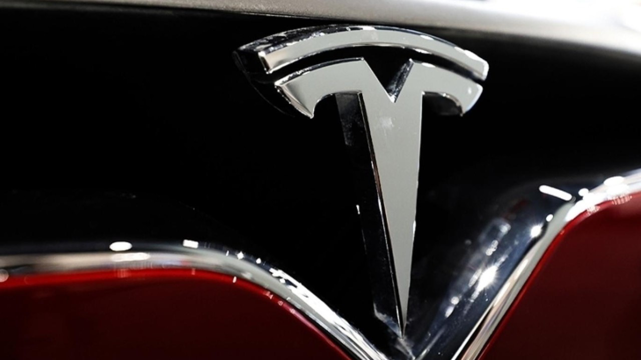 Tesla 80.000'den fazla aracı geri çağıracak
