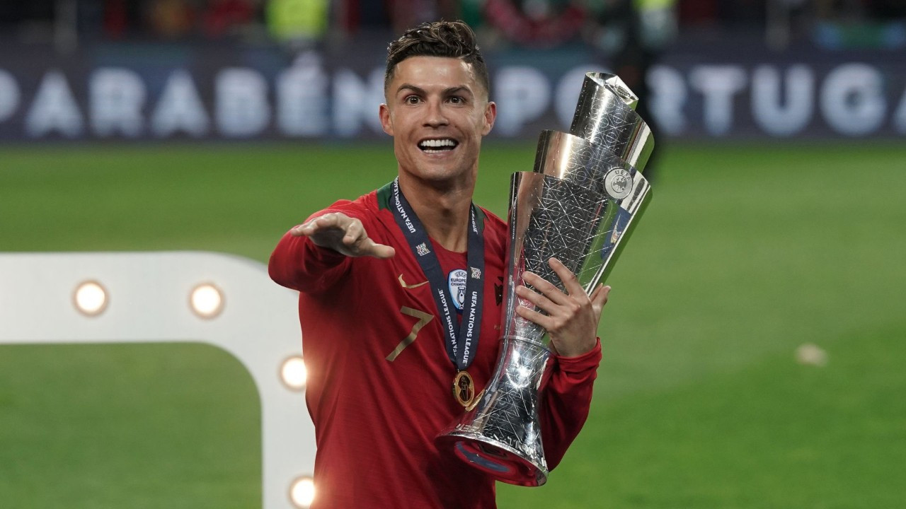 Ronaldo'ya  500 milyon euroluk sözleşme iddiası
