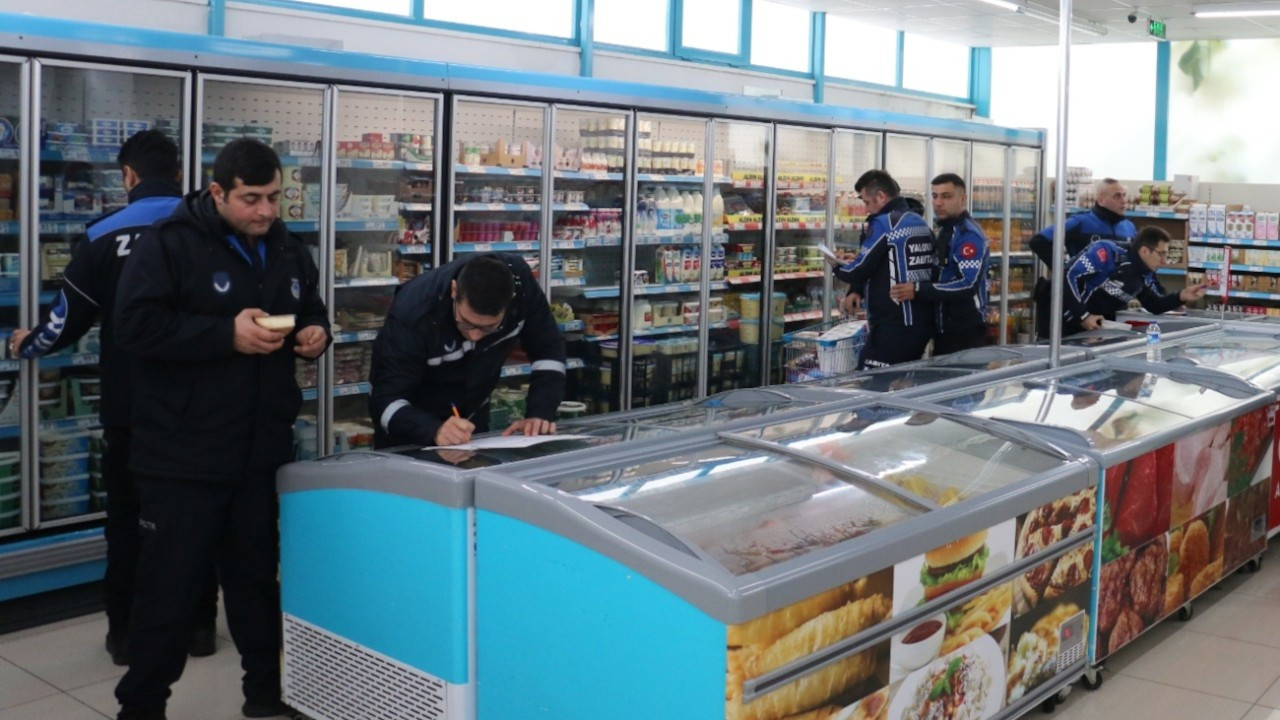 Yalova'da zincir marketler denetlendi