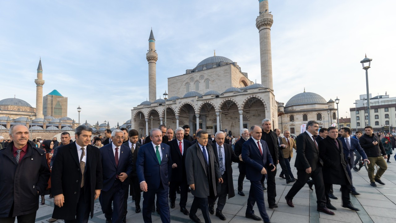 TBMM Başkanı Şentop, Konya'da ziyaretlerde bulundu