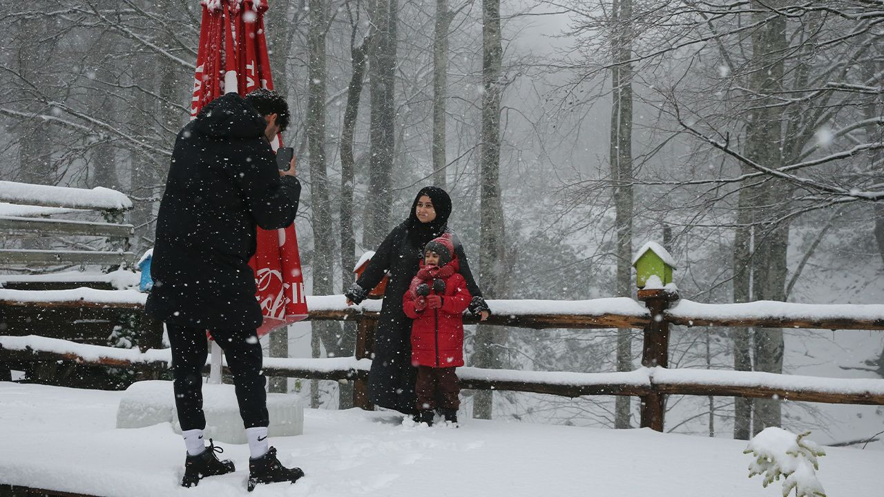 İstanbul'a en yakın kış turizm merkezi Kartepe beyaza büründü - Sayfa 3